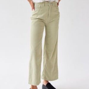 BDG Sage Green “High and Wide” Corduroy Wide Leg Pants Women’s Size 25